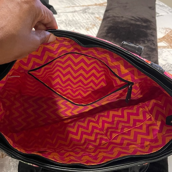 Vera Bradley Chevron Floral Tote - Black, Orange, Green - Picture 4 of 6